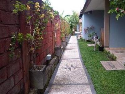 Legian Meriki Apartment מראה חיצוני תמונה